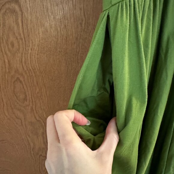 Pinup Couture Harley dress, size Medium, very good condition - Picture 9 of 11